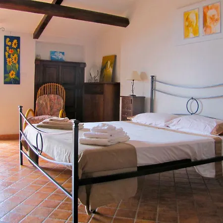 Slow Holidays In Calabria Tradizioni Eno-gastonomia Tra Borgo E Mare