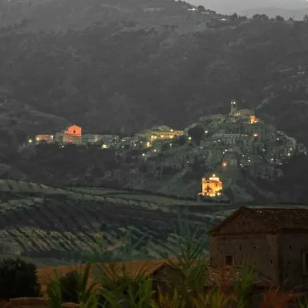 Slow Holidays In Calabria Tradizioni Eno-gastonomia Tra Borgo E Mare