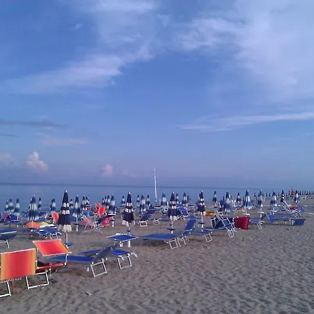 Slow Holidays In Calabria Tradizioni Eno-gastonomia Tra Borgo E Mare Badolato Marina